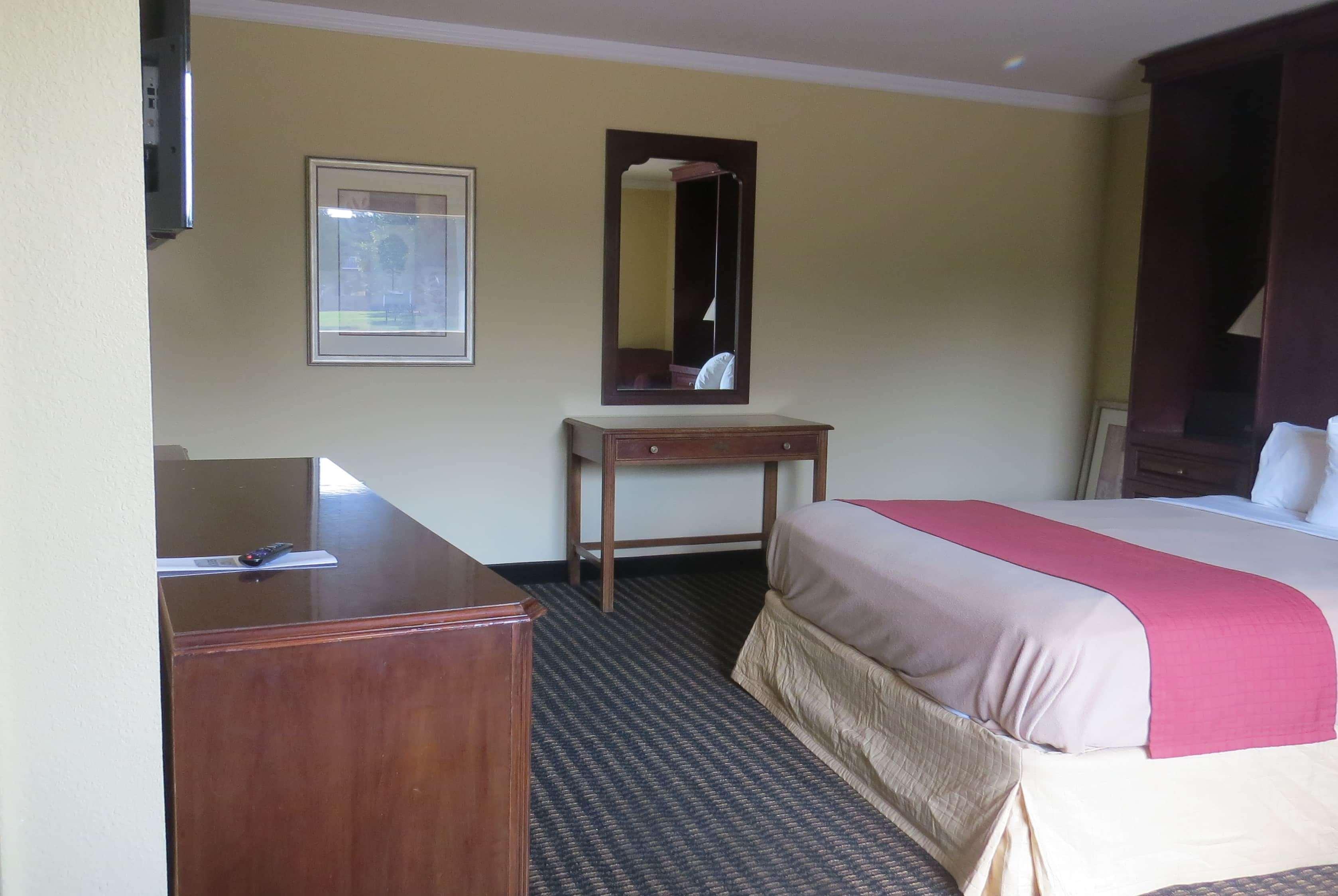 Travelodge By Wyndham Stratton Buitenkant foto