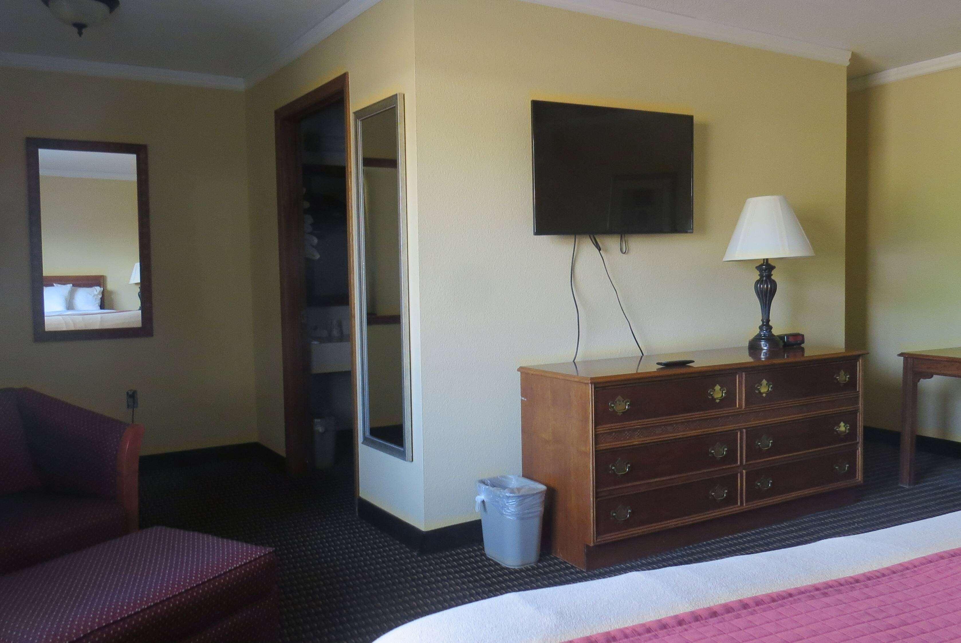 Travelodge By Wyndham Stratton Buitenkant foto